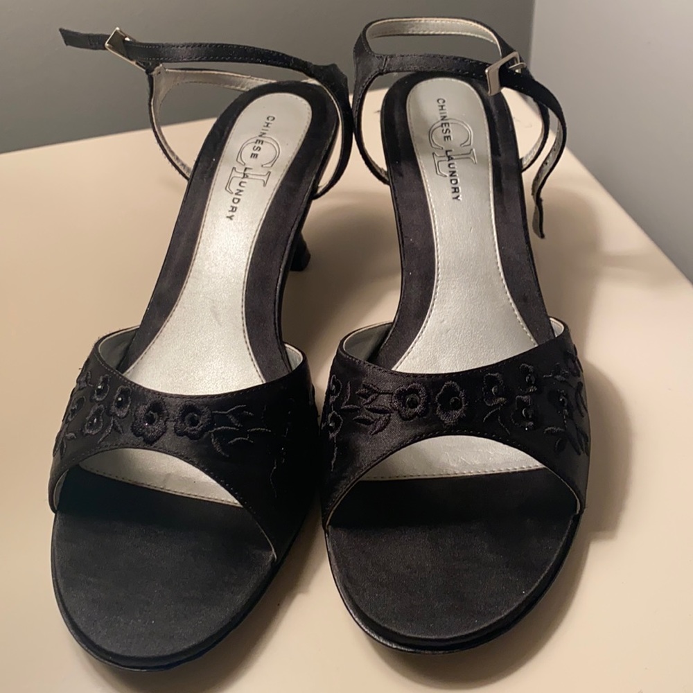 Chinese laundry black satin dress shoes jezebel 2